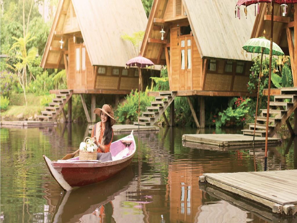 Dusun Bambu Family Leisure Park Hotel Lembang Bagian luar foto